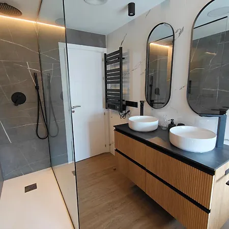 Sarmiento - Apartment Mondonedo