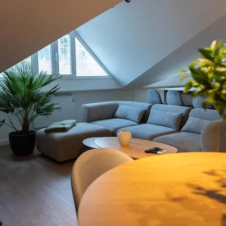 Sarmiento - Atico Apartment Mondoñedo