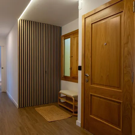 Apartment Sarmiento - Atico Mondoñedo